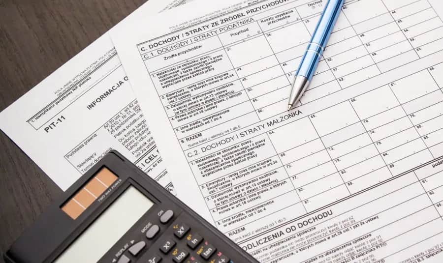 PIT-11 "inne źródła": Jak rozliczyć krok po kroku?