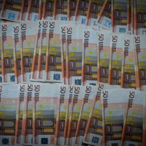 Prywatni inwestorzy udzielający pożyczek